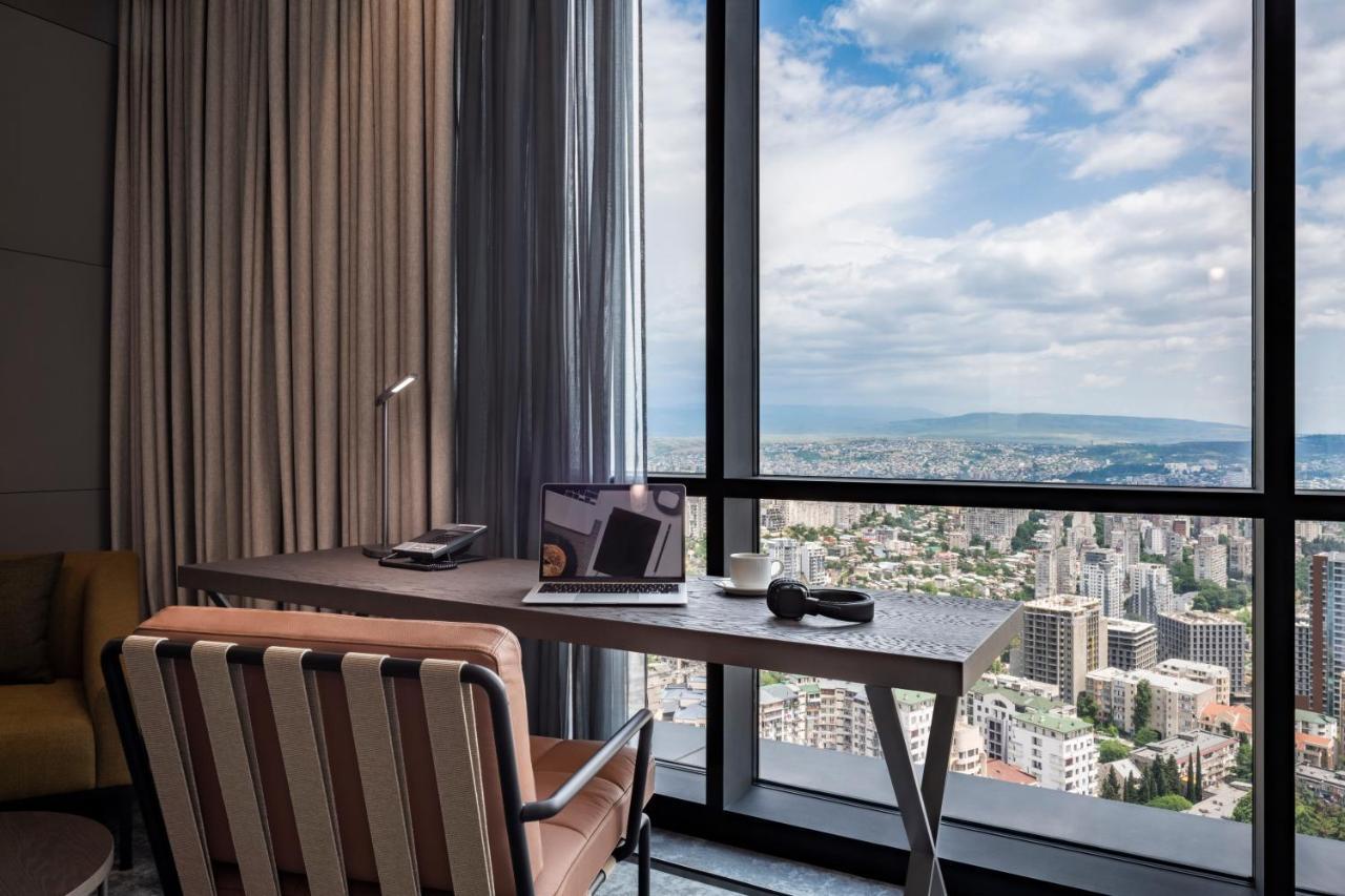 Pullman Tbilisi Axis Towers Hotel Exterior photo View from the office