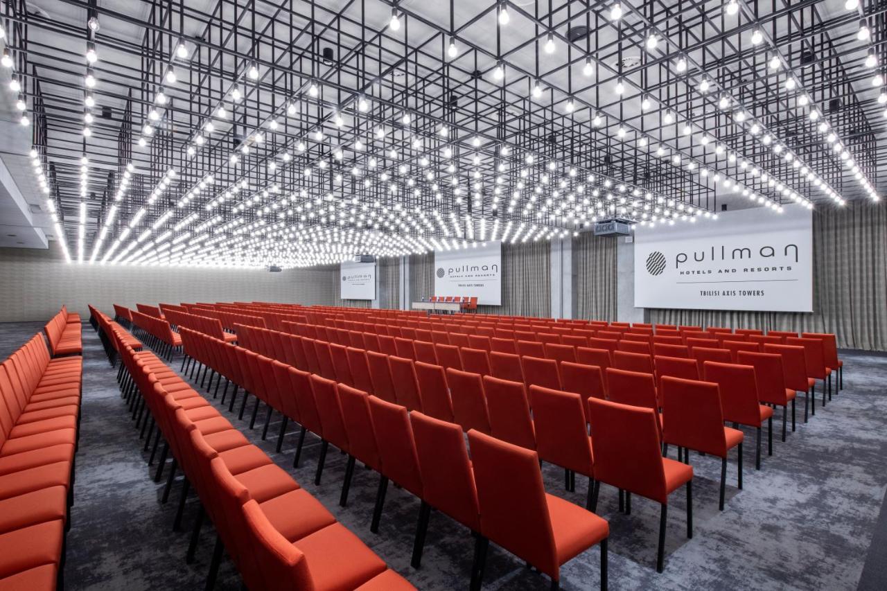 Pullman Tbilisi Axis Towers Hotel Exterior photo The Auditorium