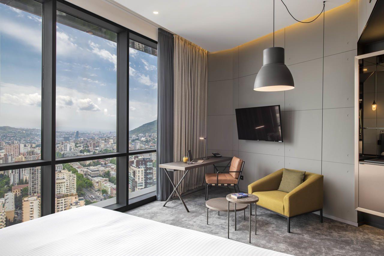 Pullman Tbilisi Axis Towers Hotel Exterior photo Deluxe room