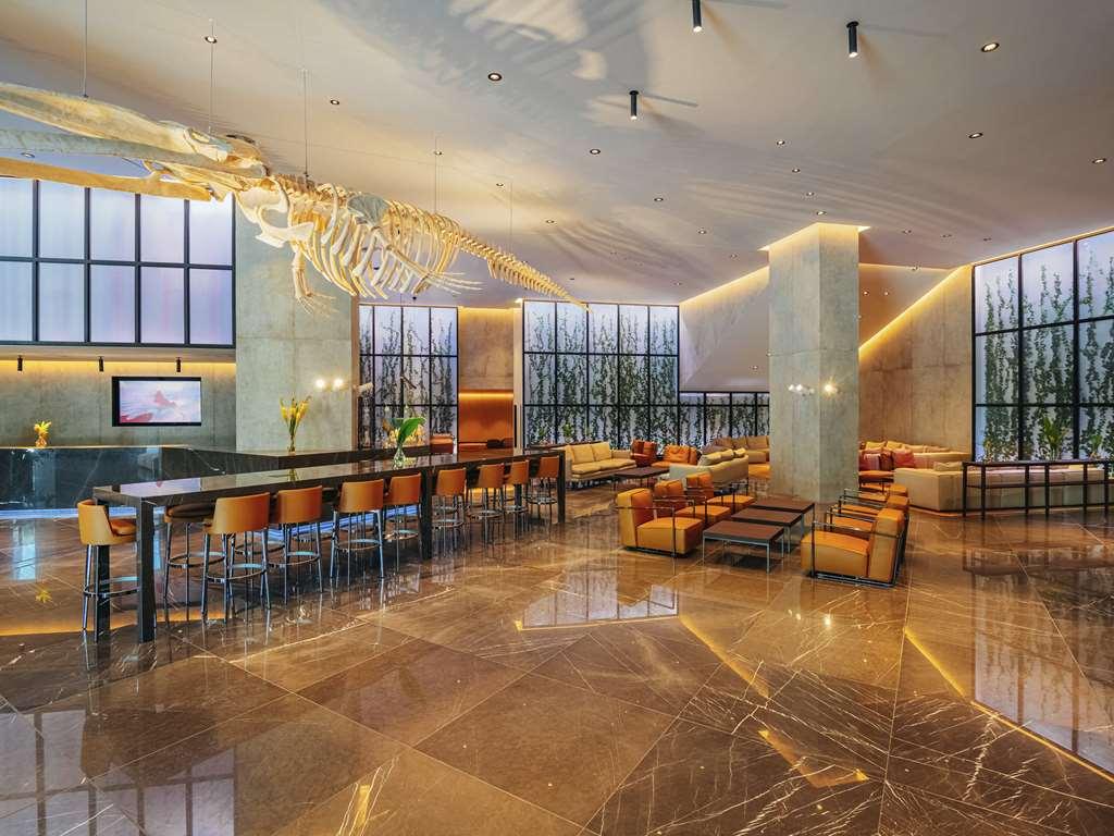 Pullman Tbilisi Axis Towers Hotel Exterior photo The lobby